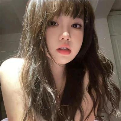 冰淇淋与雨声